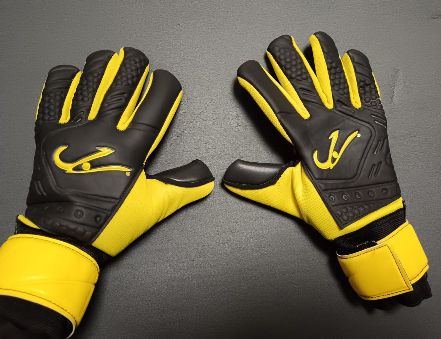 Black and Yellow